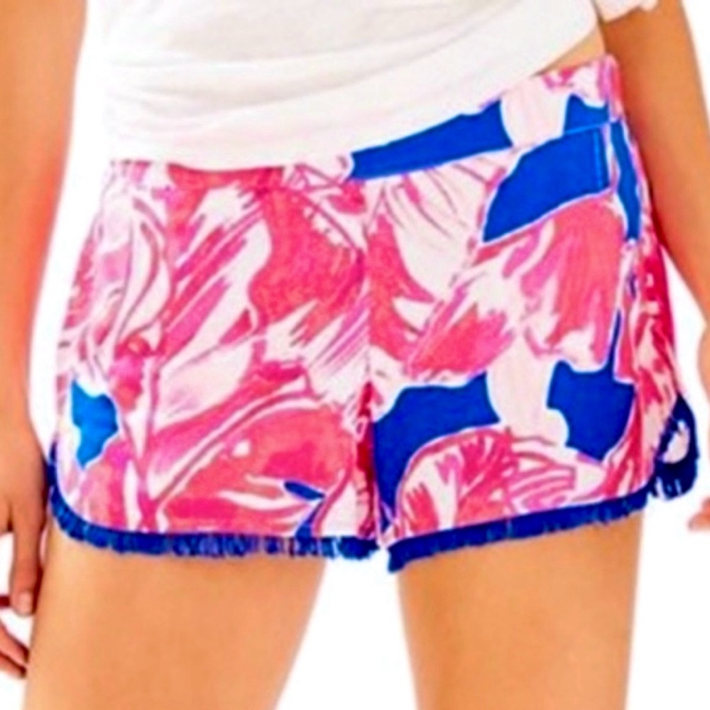 Lilly Pulitzer Tiki Pink, Blue, and White Pull on Shorts with Pockets